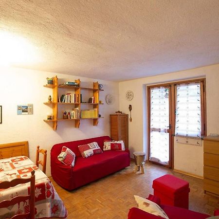 Joivy Flat For 6, In The Historic Town Pre-Saint-Didier Apartman Kültér fotó